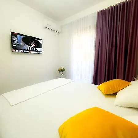 Luxury 2br Urban Retreat Διαμέρισμα *