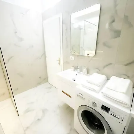 Διαμέρισμα Luxury 2br Urban Retreat